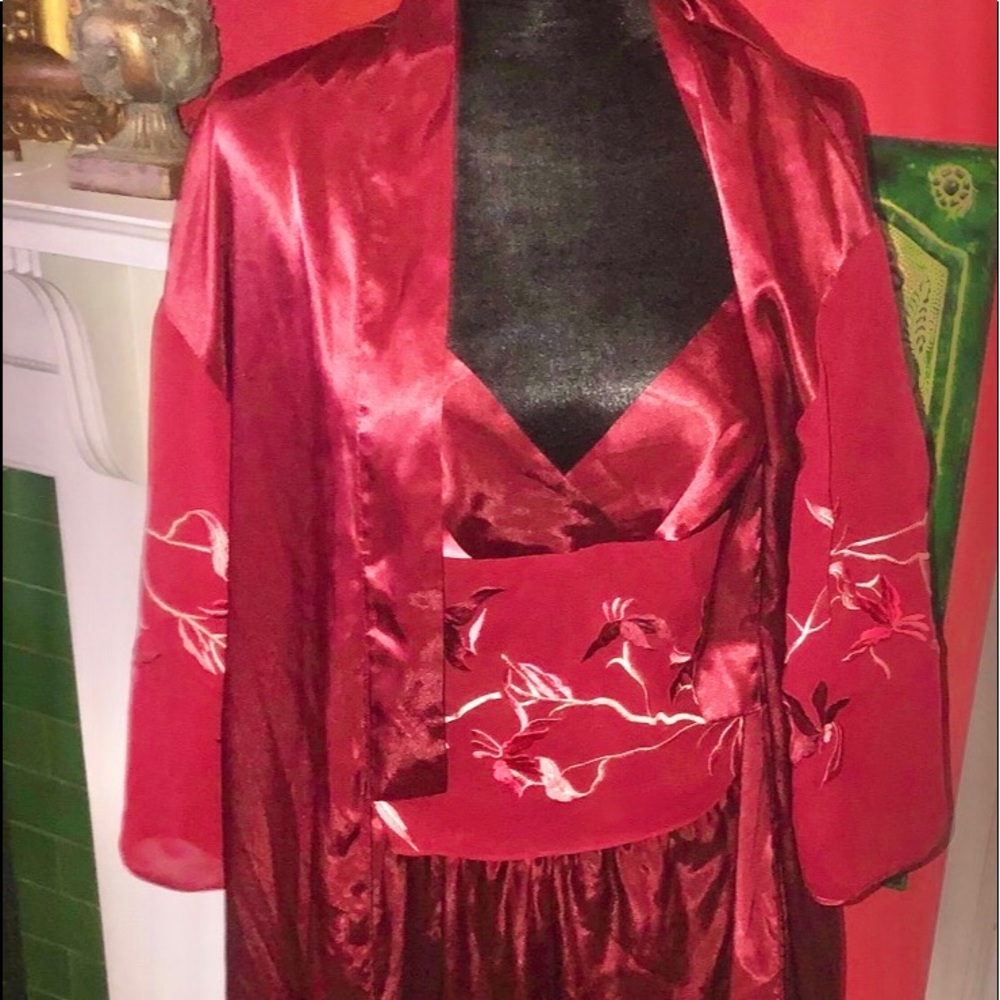 Sleepwear: robe, top, pants